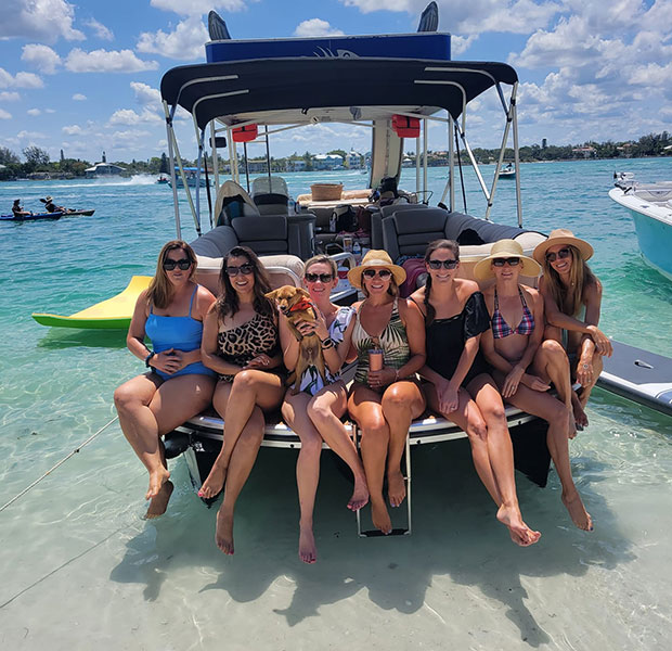 Celebrating bachelor and bachelorette parties on boat charters