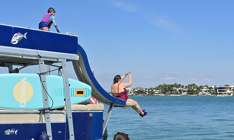 Exploring boat charter experiences through gallery visuals